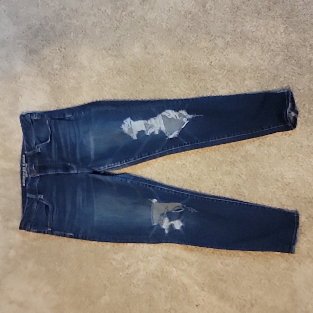 American Eagle Outfitters